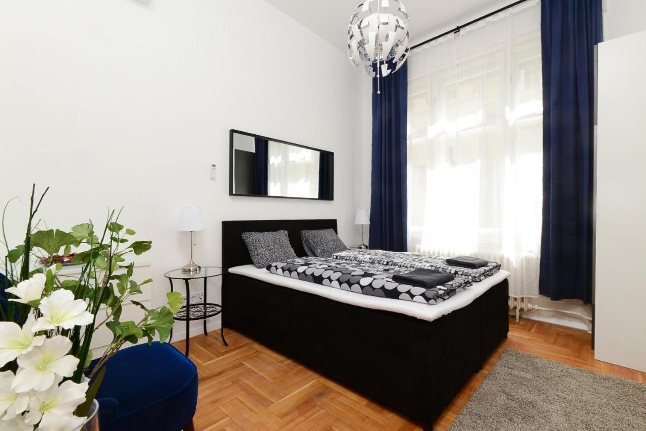 Akacfa 7 Two Bedroom Central Apartment Budapest Exterior photo