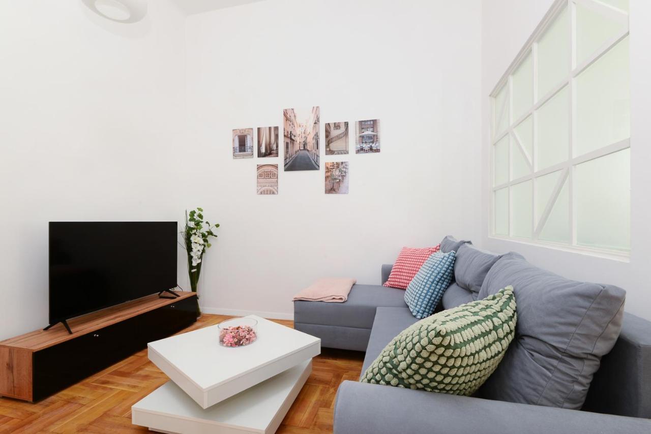 Akacfa 7 Two Bedroom Central Apartment Budapest Exterior photo